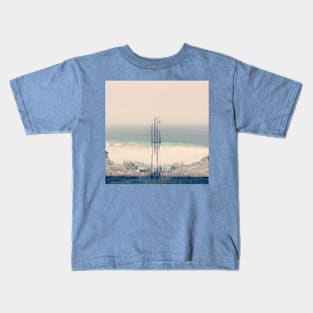 {ovrcst} Kids T-Shirt